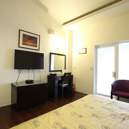 Cyuan Tang Hot Spring Hotel Джиаоси Екстериор снимка