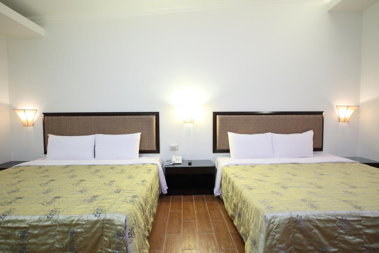 Cyuan Tang Hot Spring Hotel Джиаоси Екстериор снимка