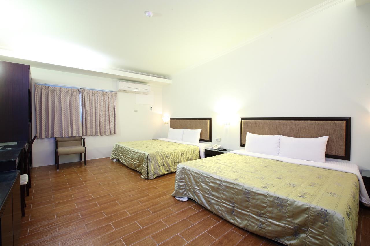 Cyuan Tang Hot Spring Hotel Джиаоси Екстериор снимка