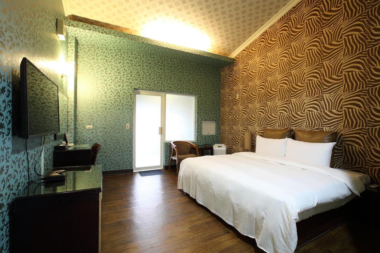 Cyuan Tang Hot Spring Hotel Джиаоси Екстериор снимка